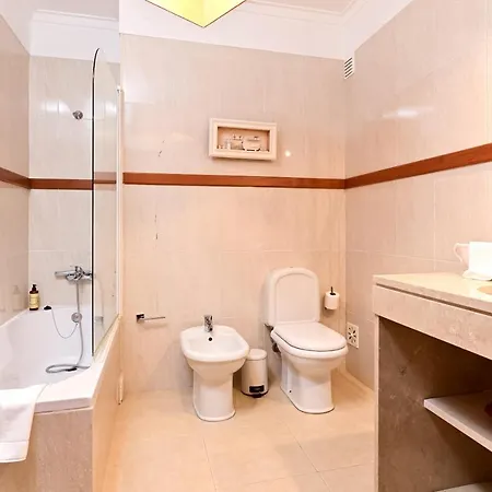 Village Center - Ocean View Apartment Ericeira