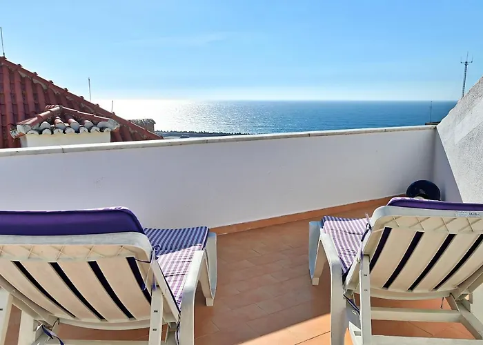 Daire Village Center - Ocean View
