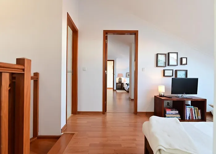 公寓 Village Center - Ocean View 埃里塞拉